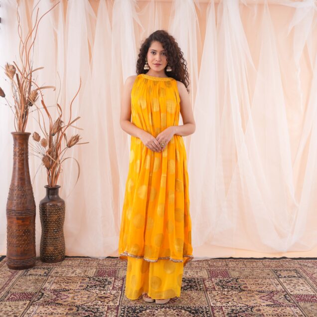 KURTA WITH FLARED PANTS